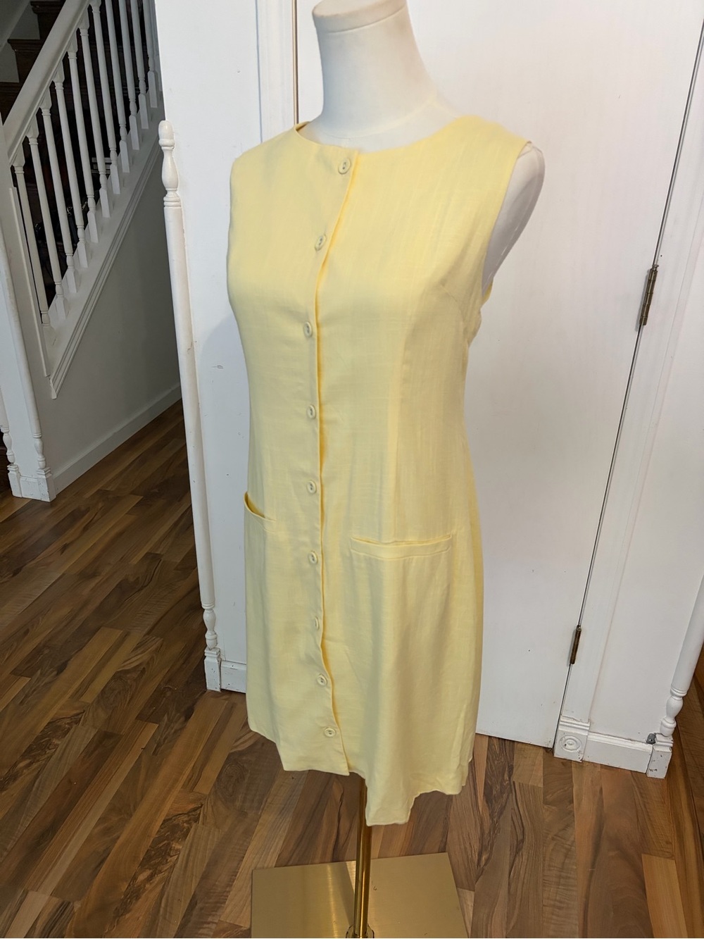 Sleeveless Butter Light Lemon Yellow Button Down Mini Linen Dress Large Like New